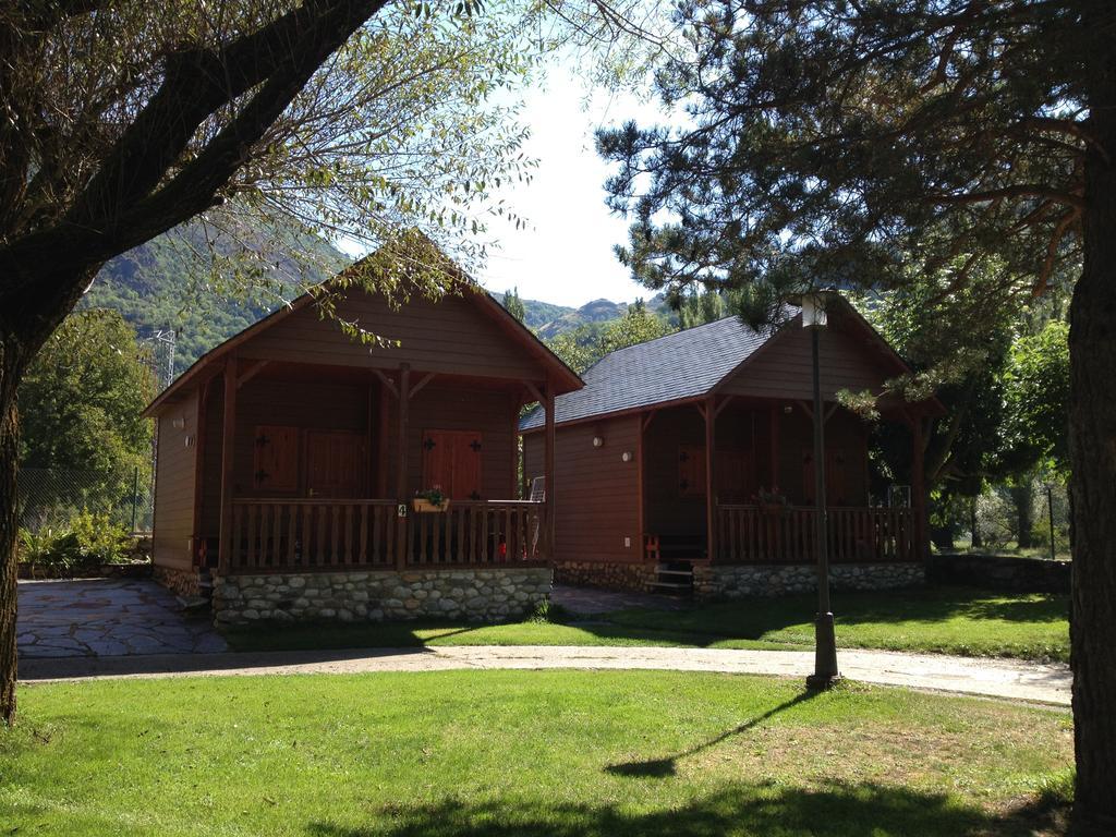 Camping Boneta バルエラ エクステリア 写真