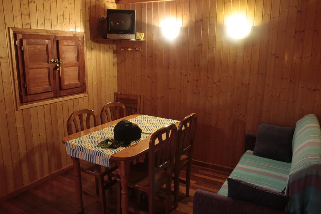 Camping Boneta バルエラ 部屋 写真