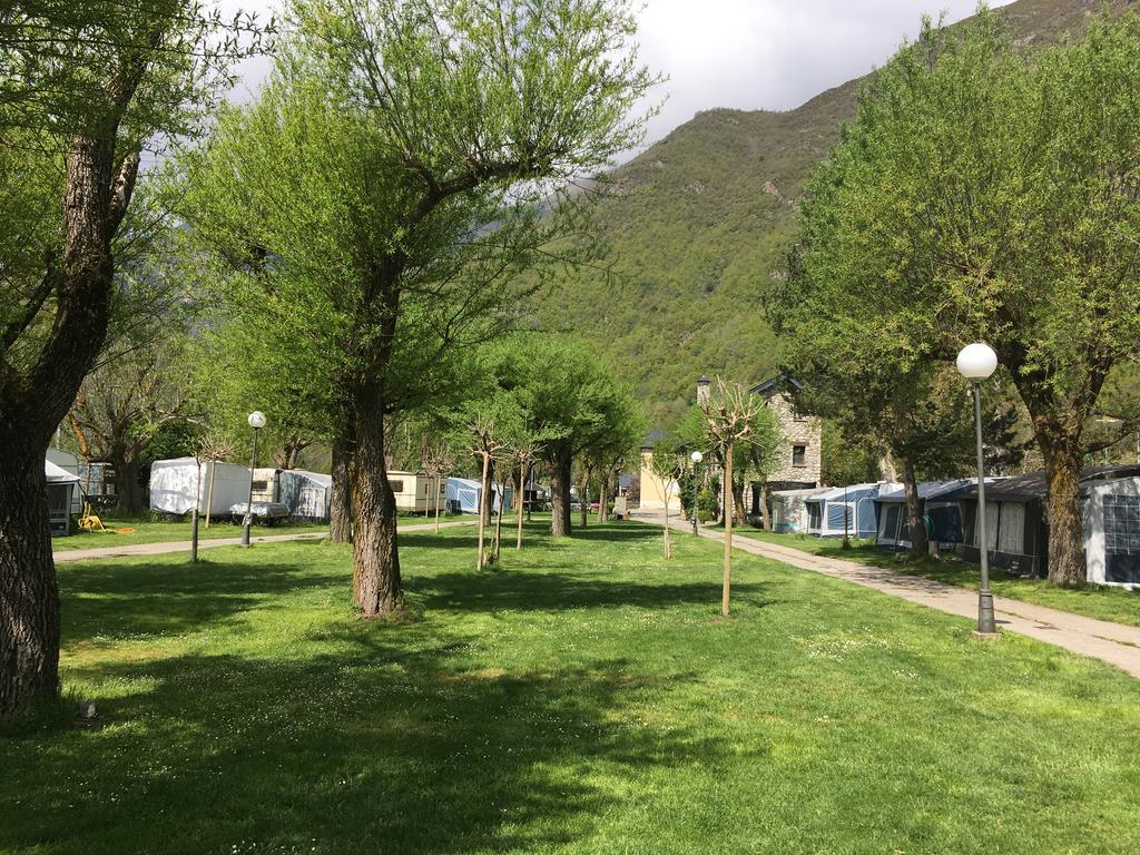 Camping Boneta バルエラ エクステリア 写真